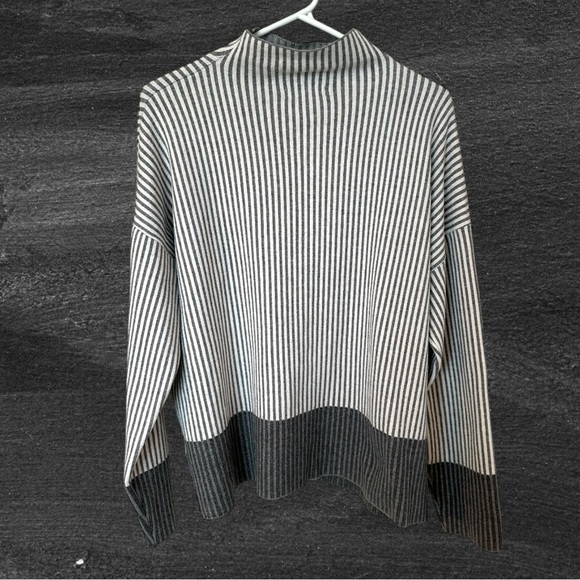 Rachel Zoe Striped Mock Neck Sweater #002 - Picture 8 of 13